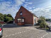 Seitenansicht - 9 Zimmer Mehrfamilienhaus, Wohnhaus in Weyhe