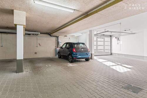 Tiefgaragenstellplatz 11 - 