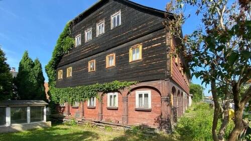 Seitenansicht - 9 Zimmer Einfamilienhaus in Eibau
