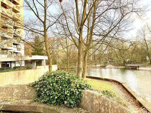 Außenanlage - 2 Zimmer Etagenwohnung zum Kaufen in Erkrath