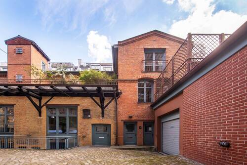 Außenansicht - Historische Remise mit exklusivem Flair und Dachterrasse - im ruhigen Innenhof von Berlin-Mitte