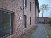 Zuwegung Eingang - 2 Zimmer Etagenwohnung in Saterland / Scharrel