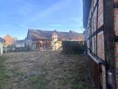 Blick auf das Nebengebäude - 