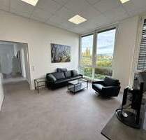 Moderne und neuwertige Büro- Praxisfläche in Top-Airportlage Provisionsfrei für Mieter - Holzwickede