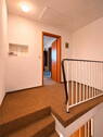 Flur und Zugang Spitzdach OG - 