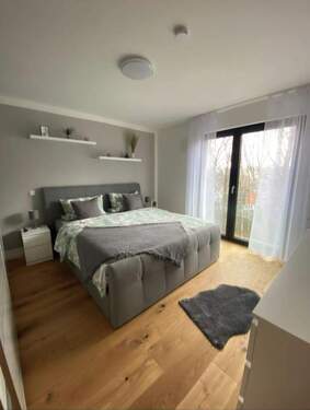 Schlafzimmer.jpeg - 2 Zimmer Etagenwohnung in Röthenbach an der Pegnitz