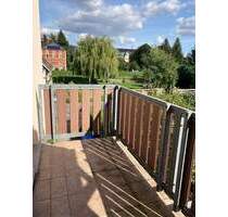 Gemütliche 2-Zimmer mit Laminat, offene Küche, Balkon und Wannenbad in guter Lage!!! - Chemnitz Harthau