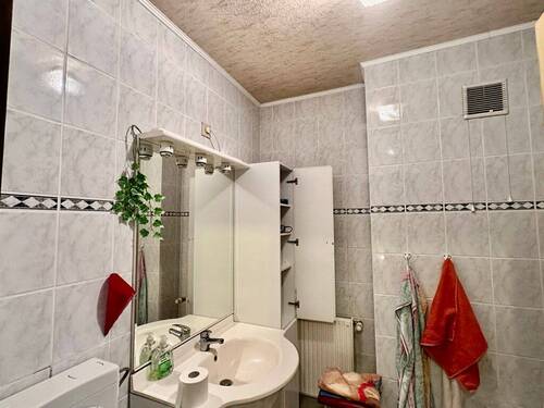 2 Badezimmer - 