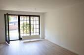 Wohnzimmer - 2 Zimmer Etagenwohnung zur Miete in Achim