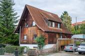Haus mit Carports - 3 Zimmer Etagenwohnung zur Miete in Bräunlingen