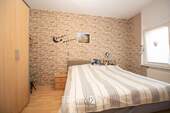 Schlafzimmer EG - 