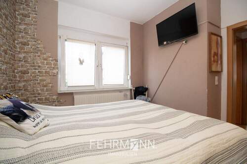 Schlafzimmer EG - 