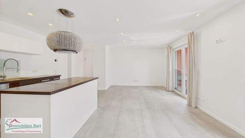 offener Wohn-/Essbereich mit Küche und Zugang zum Balkon - 3 Zimmer Etagenwohnung zum Kaufen in Perl / Sinz