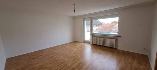 Wohnzimmer - 3 Zimmer Etagenwohnung in Hannover