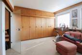 Zimmer 2 im OG mit Schrank - 