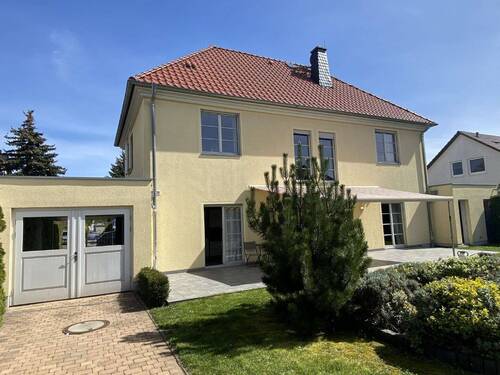 Gartenansicht - Einfamilienhaus mit 160,00 m² in Leipzig zum Kaufen