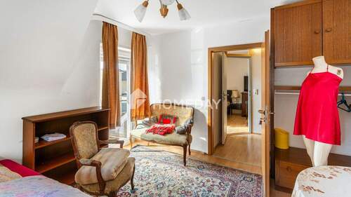 1. OG Schlafzimmer 1 2 - 