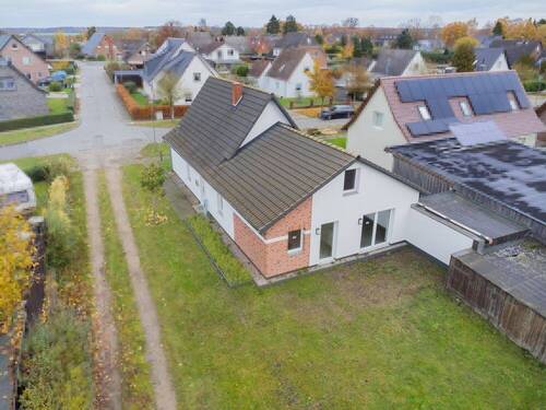 Drohnenaufnahme Rückansicht - 