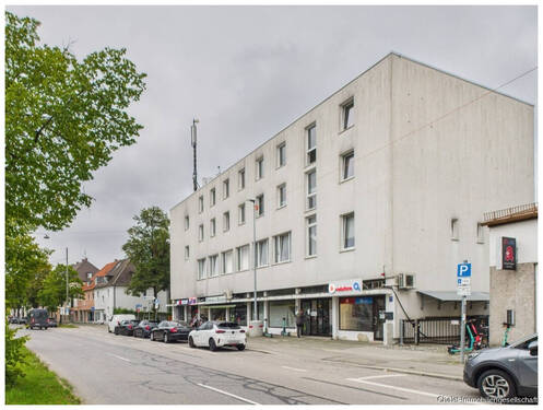 Hausansicht - Investoren aufgepasst: Wohneinheiten und Ladenflächen am Waldfriedhof