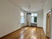Zimmer_klein_mit_Balkon - 