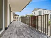 CAM04770G0-PR0039-STILL009.jpg - 