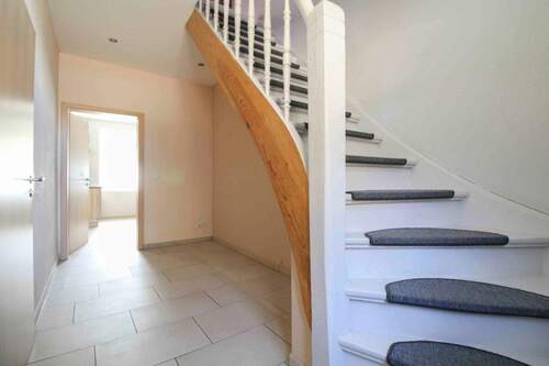 1 - Flur - 8 Zimmer Einfamilienhaus in Eilsleben