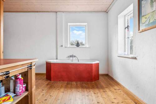 Badewanne Oberwohnung - Einfamilienhaus in Süderbrarup zum Kaufen