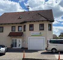 Großes EinfamilienhausGenerationenhaus mit der Option eines zusätzlichen Bauplatzes - Hechingen / Sickingen