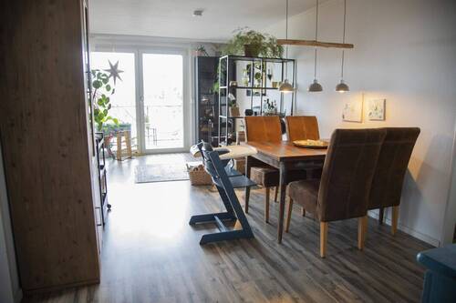 Wohnzimmer / Esszimmer - 2 Zimmer Etagenwohnung in Hagen