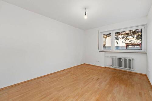 Schlafzimmer / Kinderzimmer - 