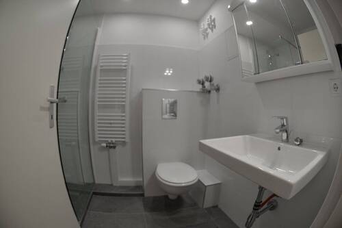 Bad/ WC - 