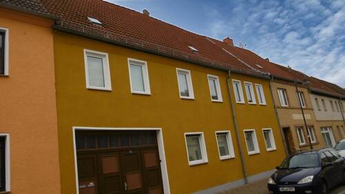 Seitenansicht - 6 Zimmer Reihenmittelhaus zum Kaufen in Zahna-Elster