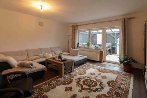 Wohnzimmer - 7 Zimmer Einfamilienhaus in Liebenau