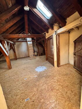 Bild 4 - Halle in Frankfurt am Main zur Miete