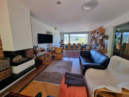 wunderschöner Kaminofen von 2023 - 4 Zimmer Etagenwohnung in Freiburg im Breisgau