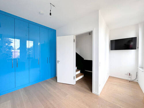 KINDERZIMMER - 
