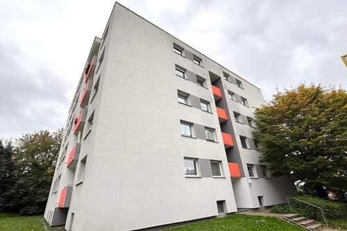 Außenansicht - Stadtnahes Wohnen im Grünen - 3,5-Zimmer-Wohnung in Ludwigsburg-Schlösslesfeld