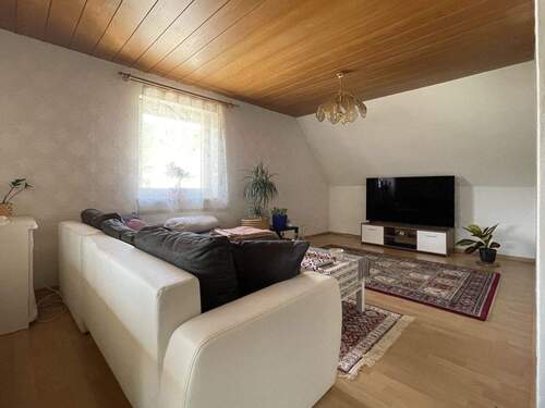 OG Wohnzimmer mit Loggia - 