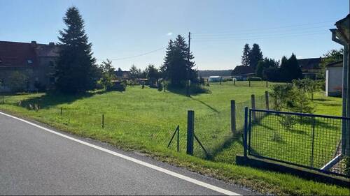 Titelbild - Charmantes Bauland in günstiger Lage