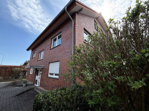Ansicht SW - 2 Zimmer Mehrfamilienhaus, Wohnhaus zum Kaufen in Paderborn / Elsen