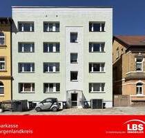 Über den Dächern mit Domblick! - 65.000,00&nbsp;EUR Kaufpreis, ca.&nbsp; 54,00&nbsp;m&sup2;&nbsp;Wohnfl&auml;che in Naumburg (PLZ: 06618)