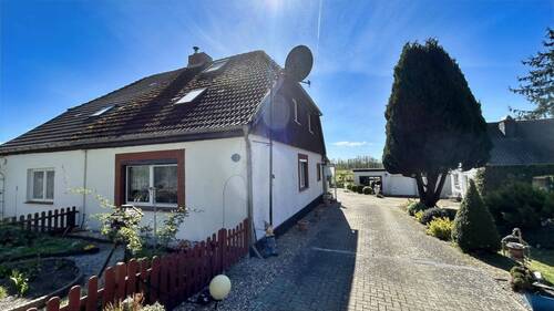 Vorderansicht - 4 Zimmer Doppelhaushälfte zum Kaufen in Dassow