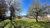 Idyllisches Grundstück - 