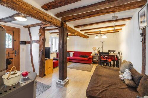 Blick in den Wohnbereich - Klein, fein & voller Charme - saniertes Fachwerk-Schätzchen mit Innenhof in Neuwied-Heddesdorf!