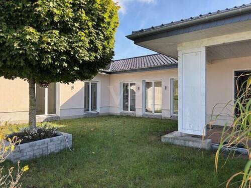 Terrasse in Planung - Bungalow mit 147,50 m&sup2; in Eberswalde zum Kaufen