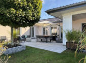 Terrasse / KI generiert - 
