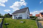 Aussenansicht - Naturnah leben, modern wohnen - Einfamilienhaus in idyllischer Lage