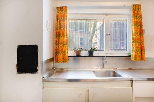 Spüle Küche mit Fenster - 