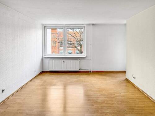 Wohnzimmer - 3 Zimmer Etagenwohnung zum Kaufen in Berlin