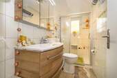 Badezimmer Erdgeschoss - 
